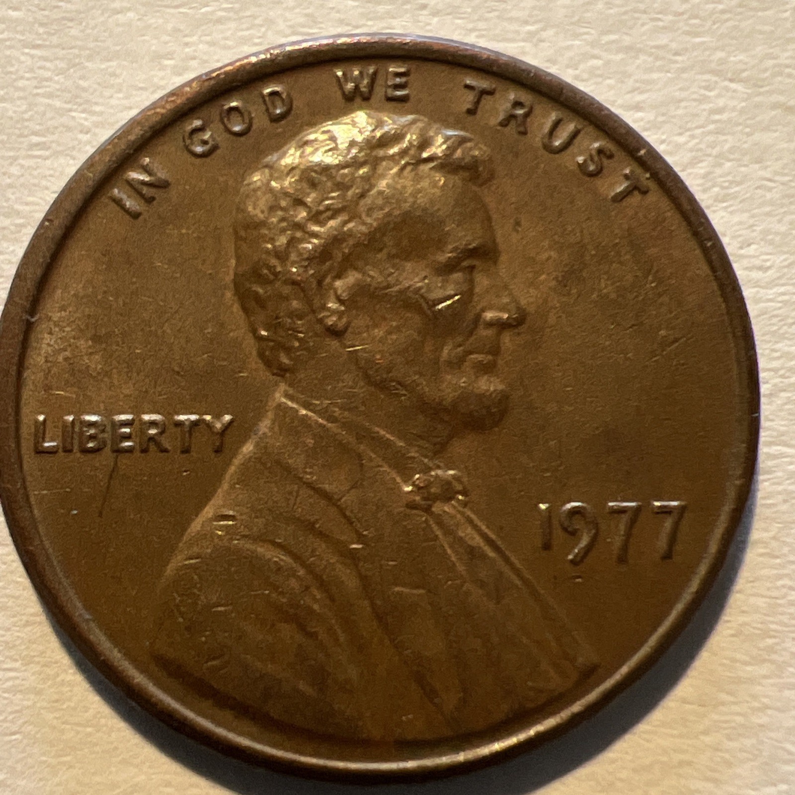 1977  Lincoln Cent Penny.  No Mint Mark Rare VINTAGE. Great Condition