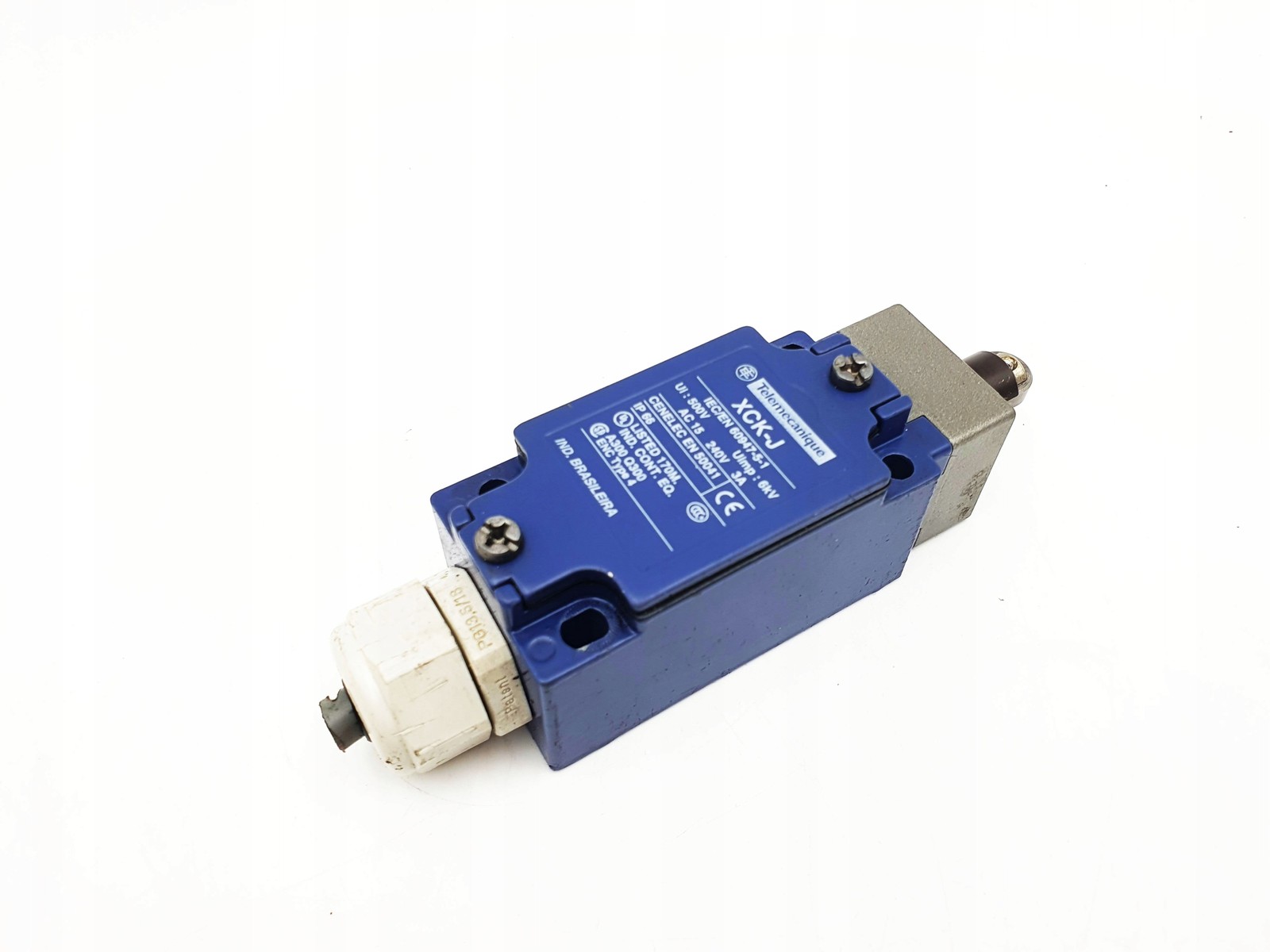 WYŁĄCZNIK KRAŃCOWY TELEMECANIQUE XCK-J XCKJ ZCK-E67 240V 3A