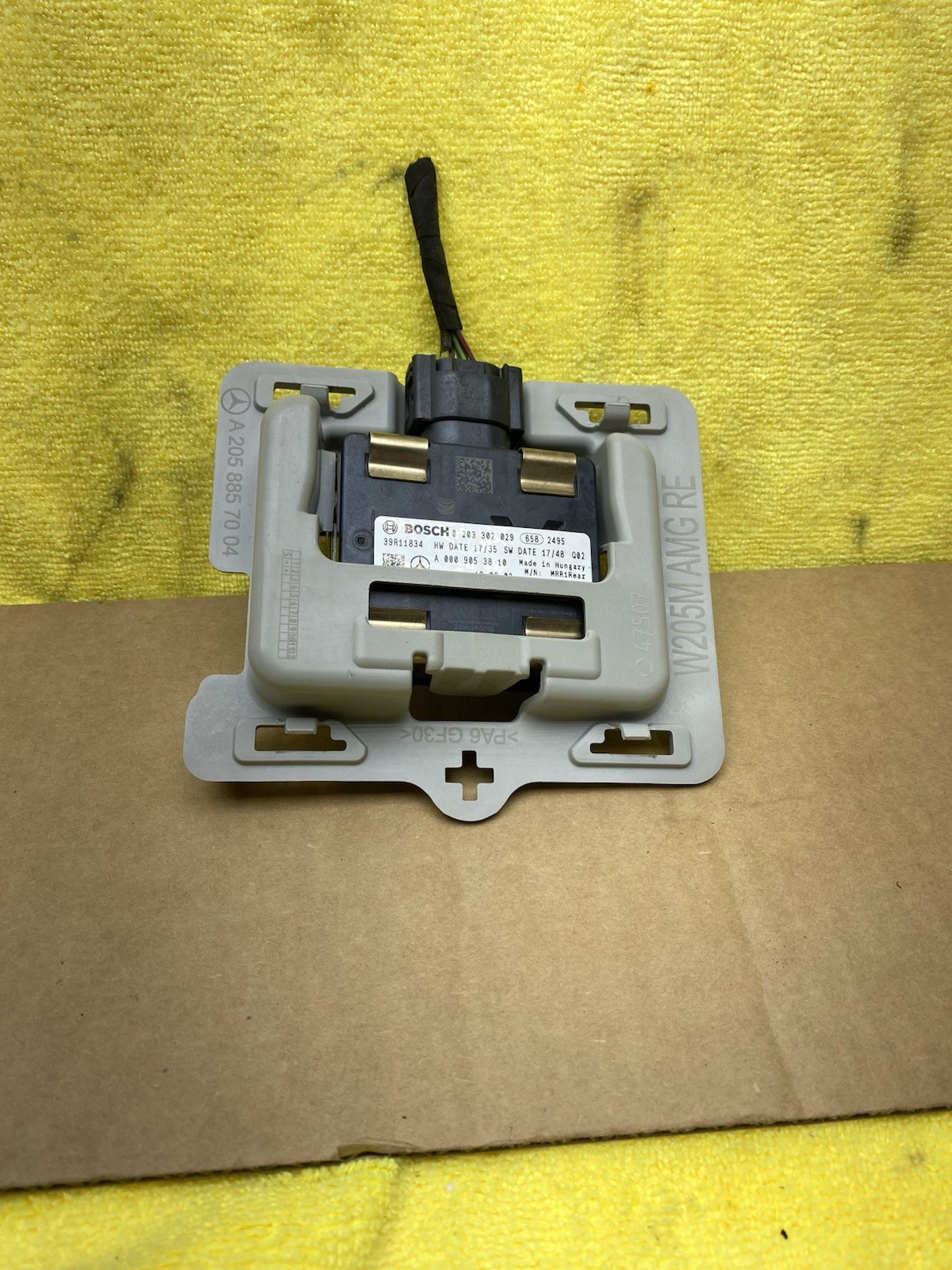 2019-2023 Mercedes C-Class OEM Rear Blind Spot Sensor Right Bracket A0009053810