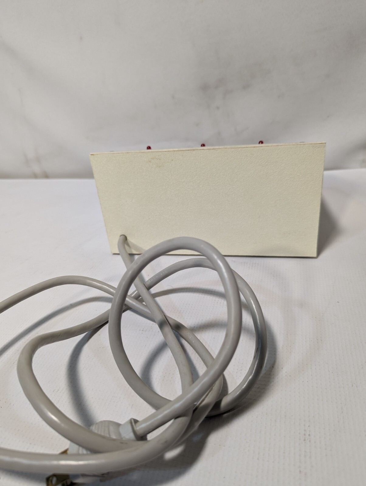 Unbranded 3-Well Charging Station