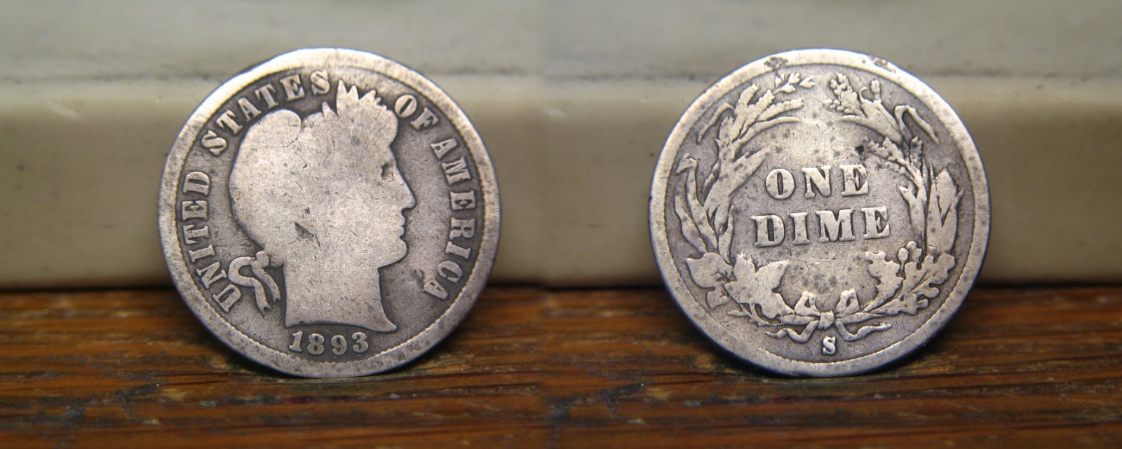 1893-S BARBER LIBERTY HEAD SILVER DIME 1893S US COIN