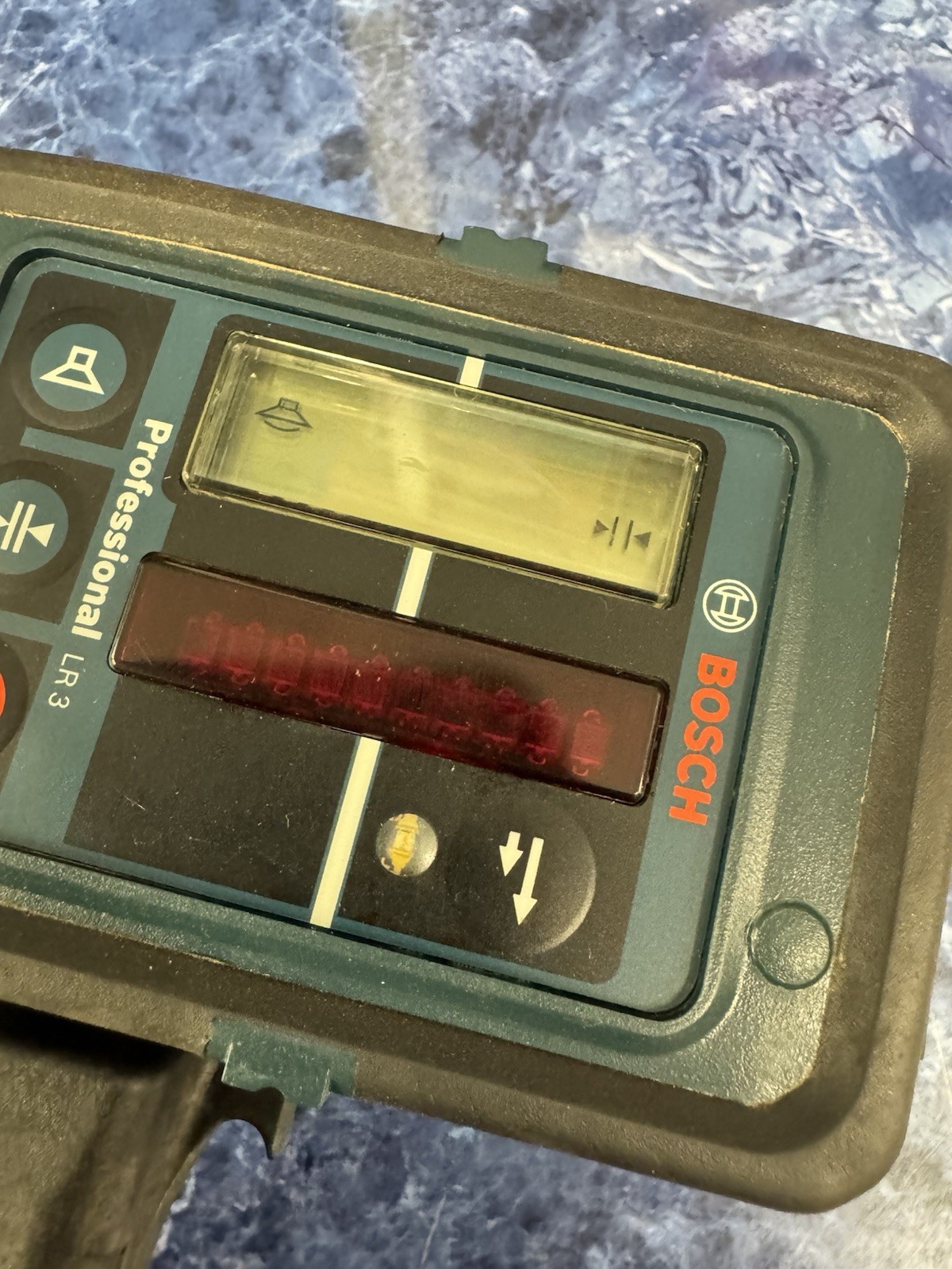 Bosh Laser Level With Tripod