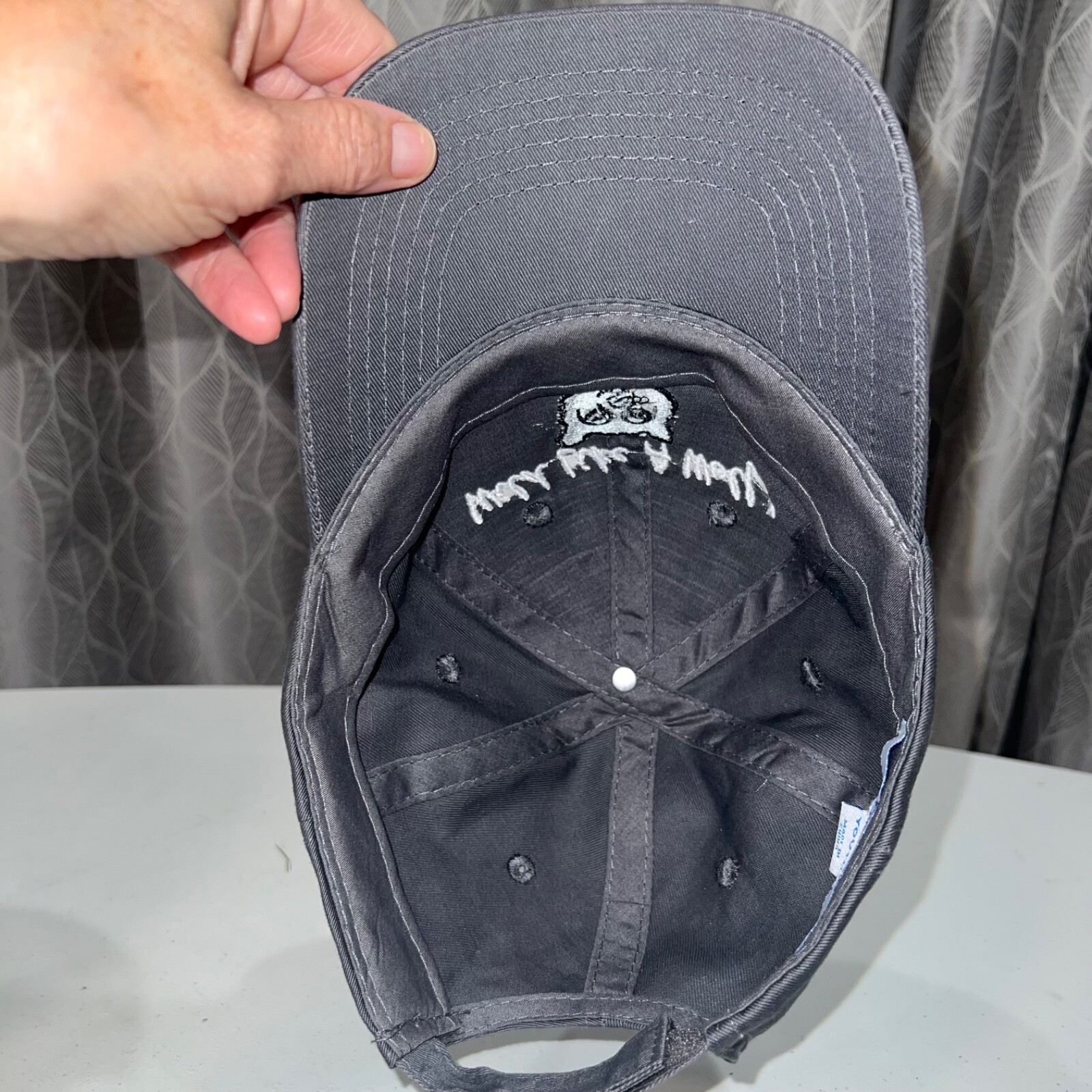 Sagatuck Michigan Wild like a Wolf Gray Youth Hat Cap Hook Loop EUC