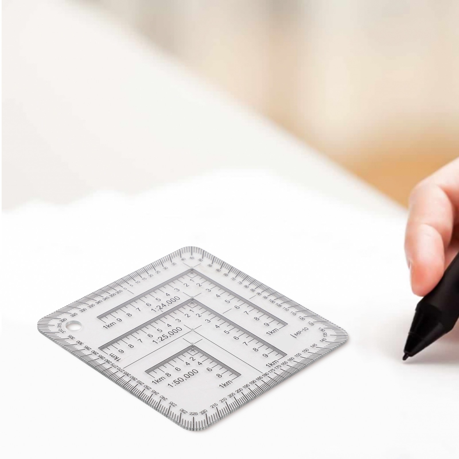 Lightweight 7cm Coordinate Ruler for Geographical Learning Applications