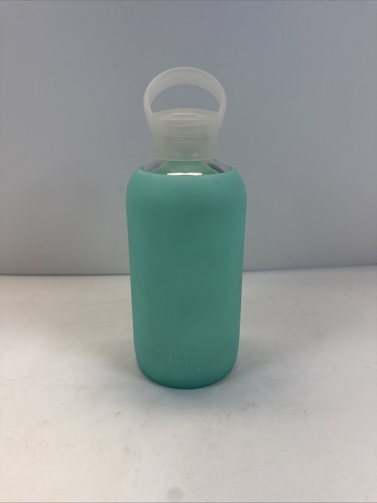 BKR 500mL 16 oz Aqua Glass Bottle With Silicon Sleeve Screw Cap With Handle