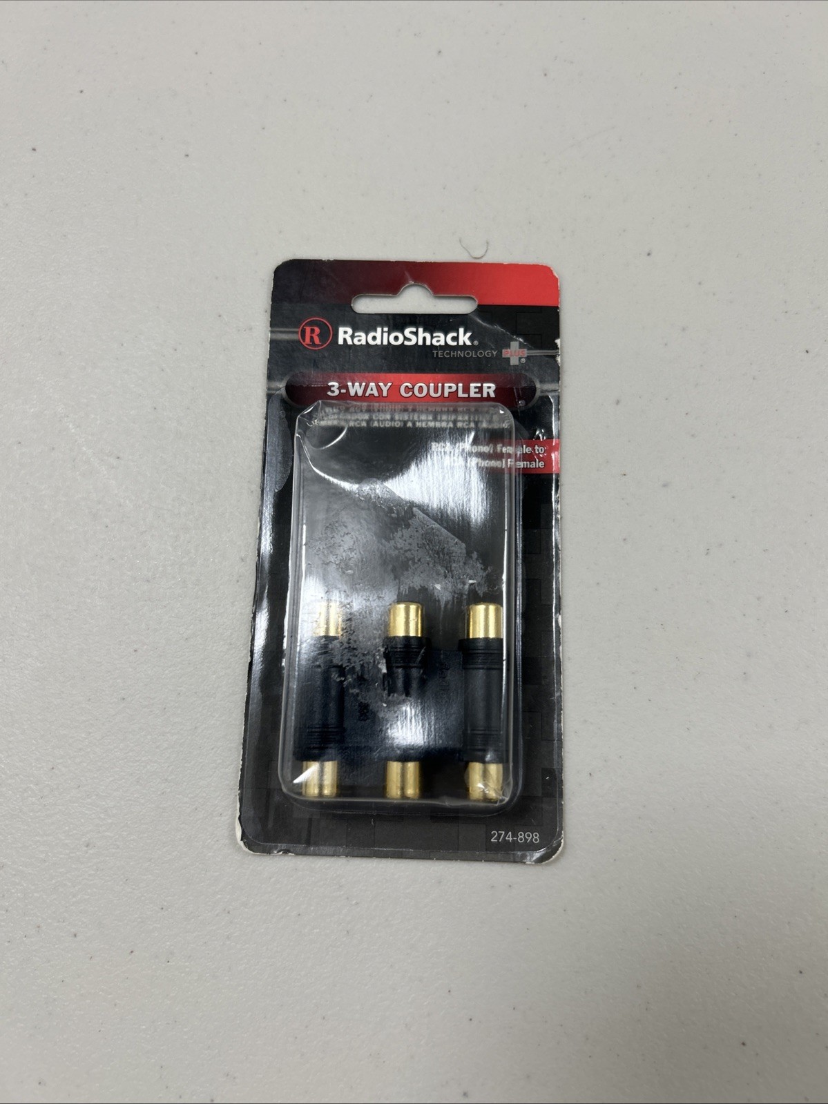 RadioShack 3-Way Coupler (Female RCA to Female RCA). Gold Plate. 274-0898. New!