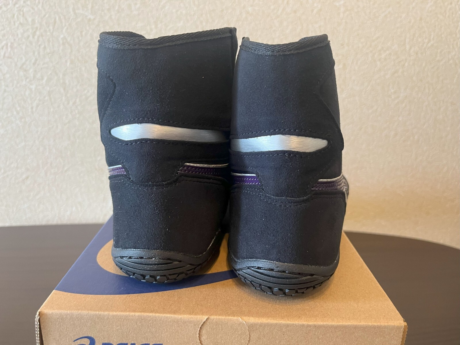 【Shoe bag included】 Asics Wrestling Shoes EX-EO 1083A001 Black x Purple x Silver