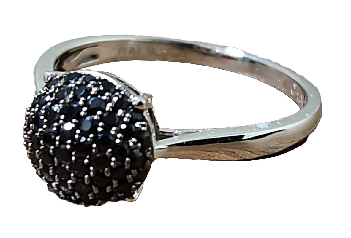 Womans Ring Round Black Multi Stone Sterling 925 Band Size 10 ESTATE FIND ! NICE
