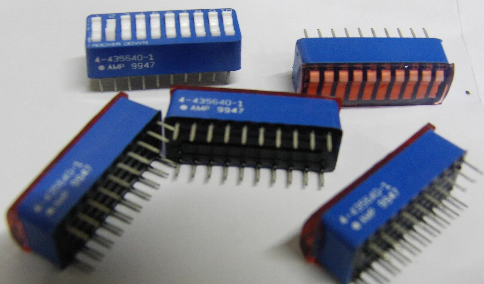 pack of 5 x AMP 4-435640-1 10 way DIP switch