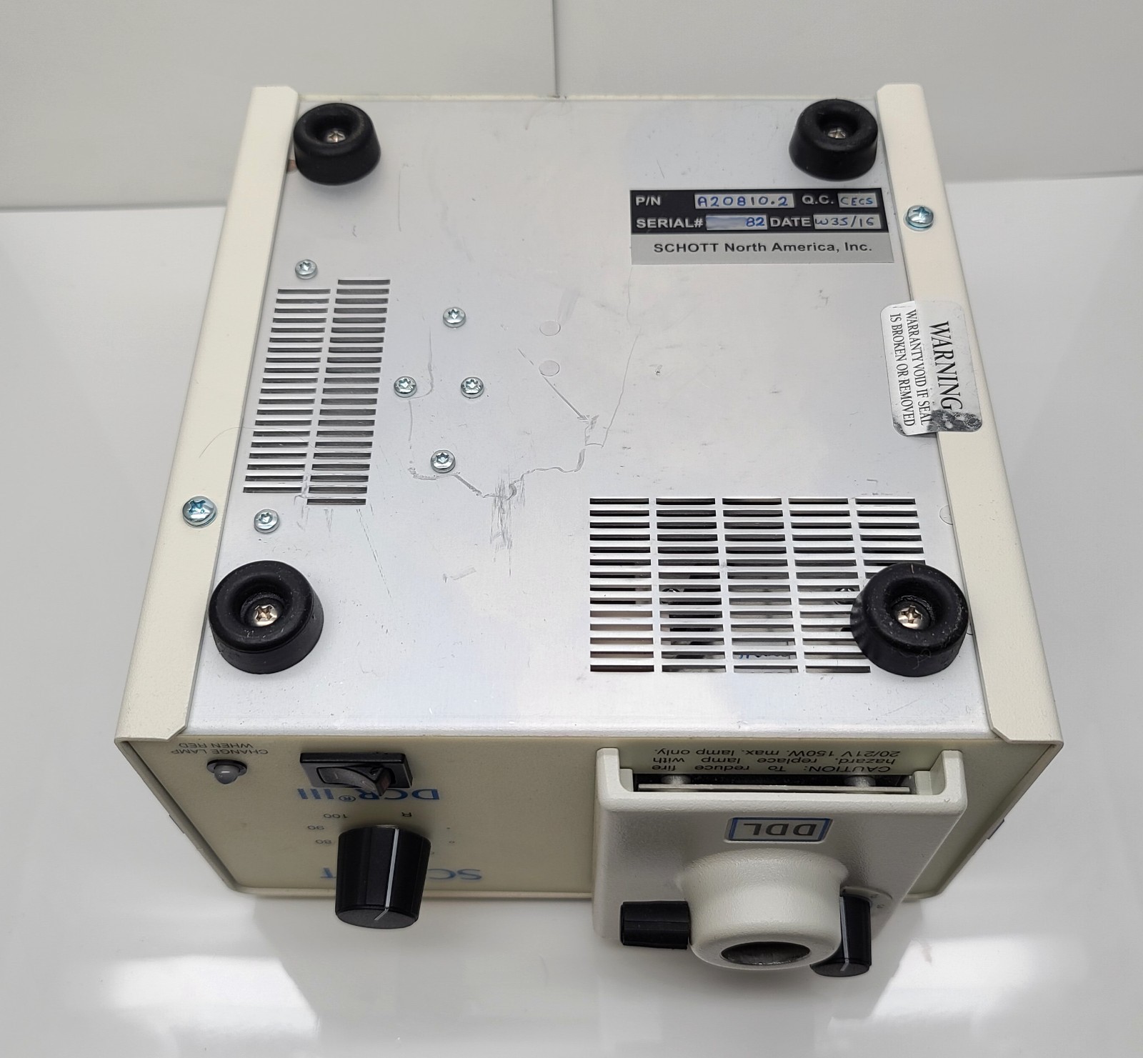 SCHOTT DCR III Light Source