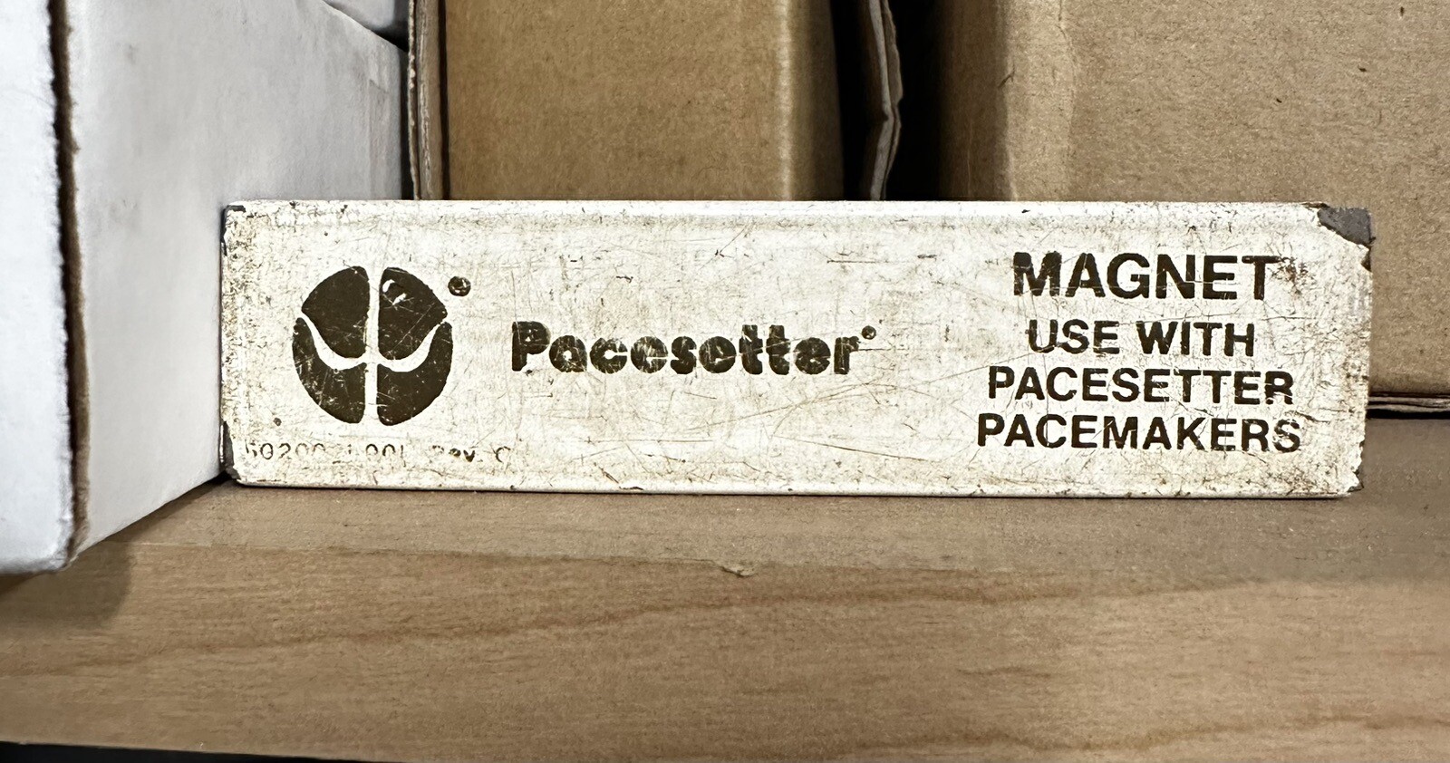 PACEMAKER PACESETTINER MAGNET TOOL