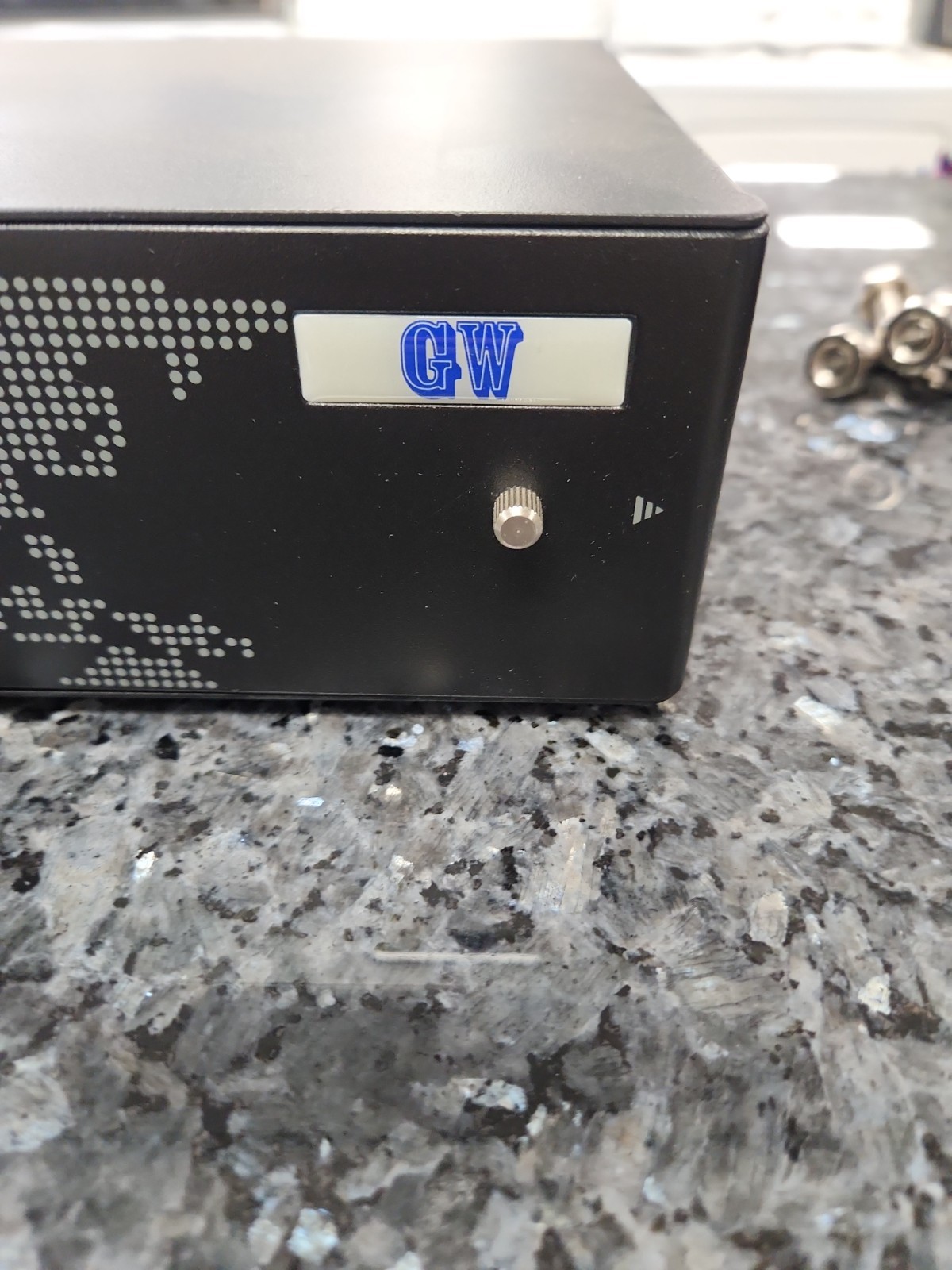 Tested GW Security Network Video Recorder GW-NVR2216E