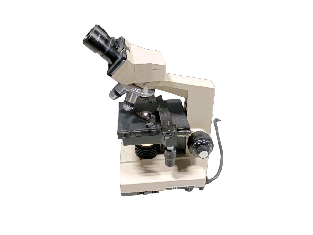 Olympus CH2 Binocular Laboratory Microscope with 3 Objectives