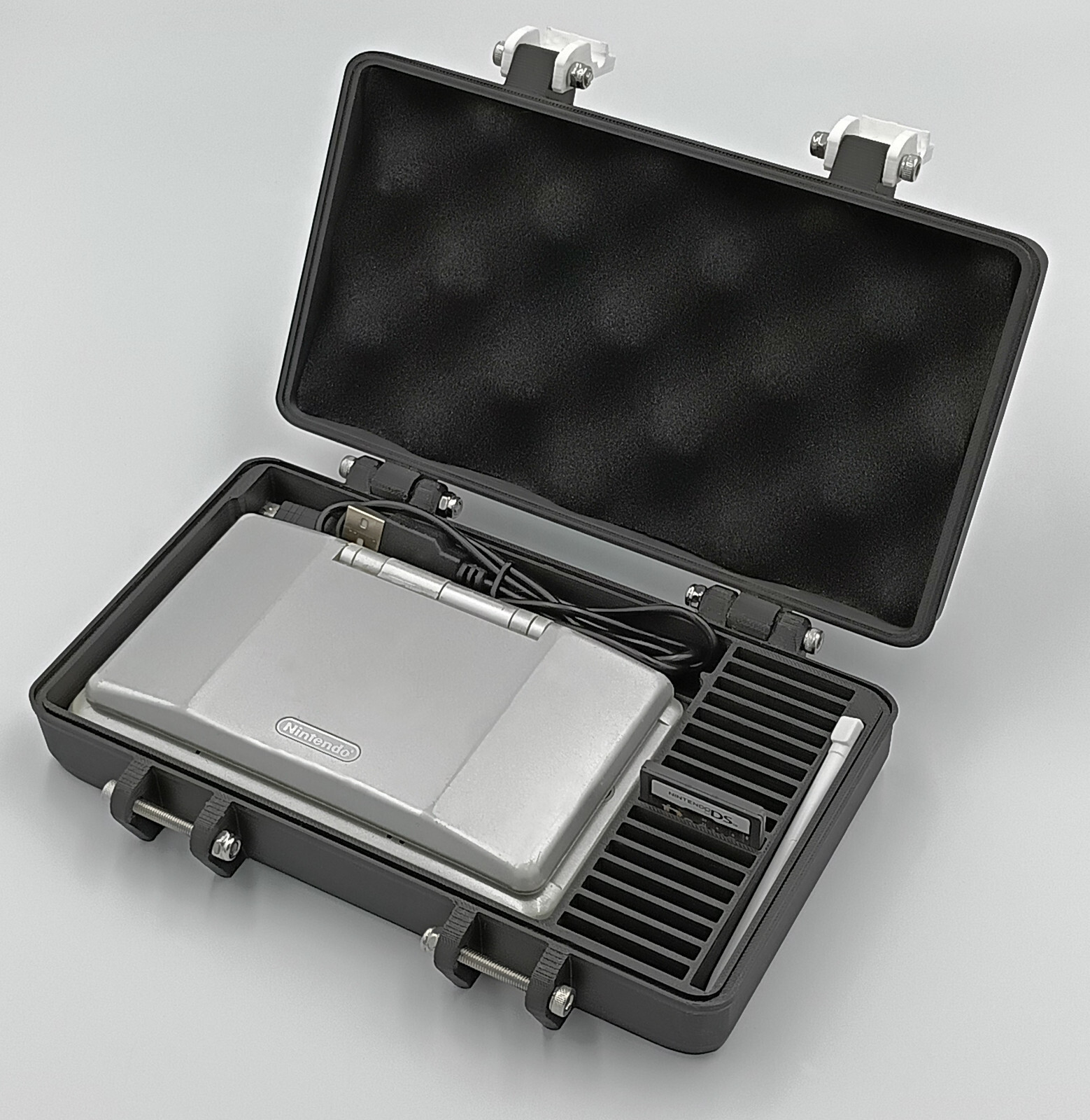 Rugged Protective Carrying Case for the Original Nintendo DS - Holds 17 Games