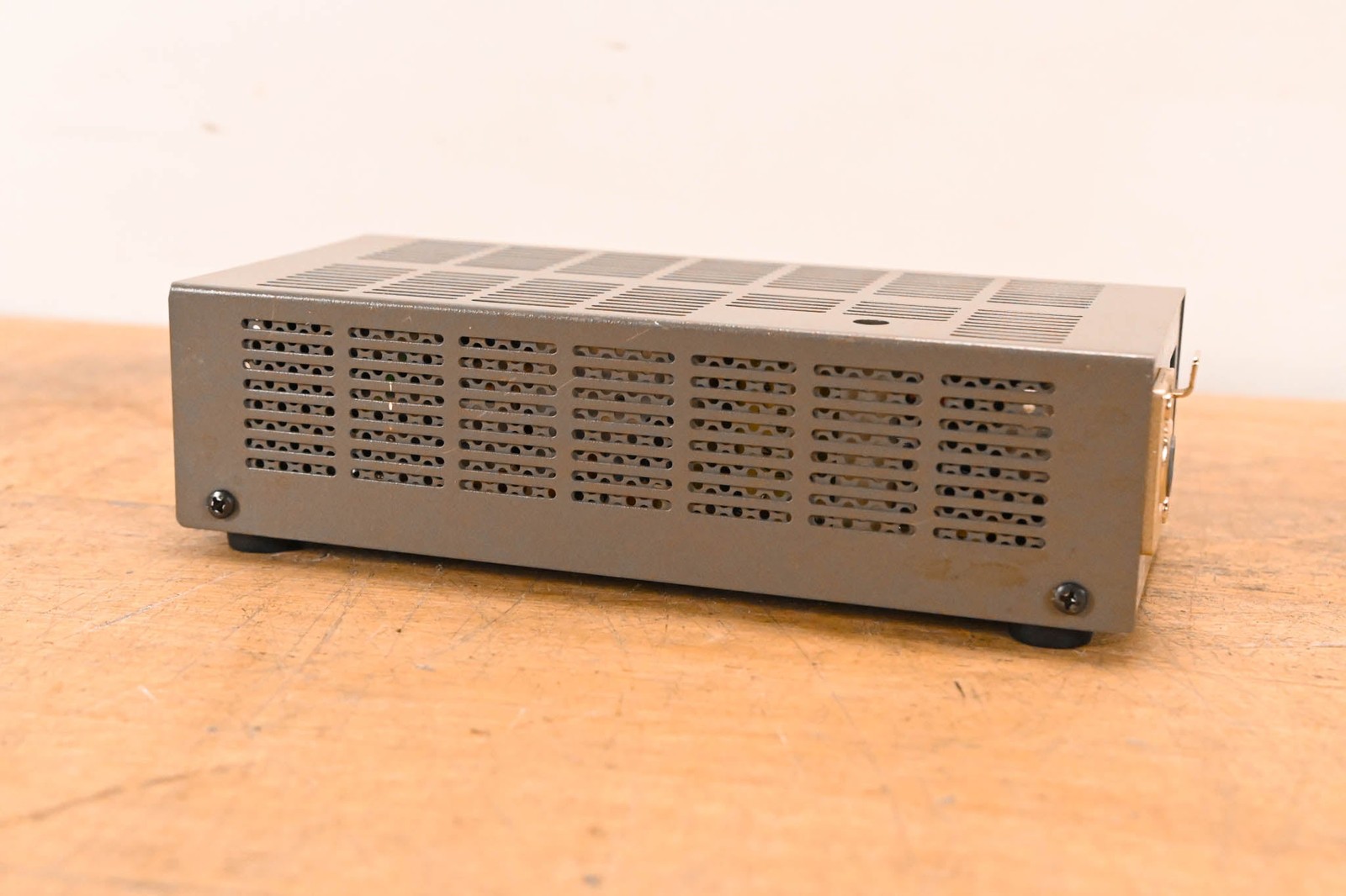 IDX System Technology IA-60a Single-Channel DC Power Supply CG01QD1