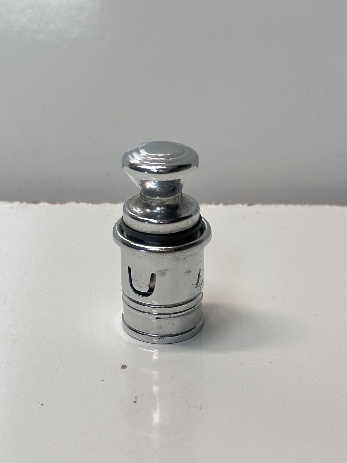 1969-1970 Chrysler Fury Newport NOS Bucket Buddy Cigarette Lighter Original