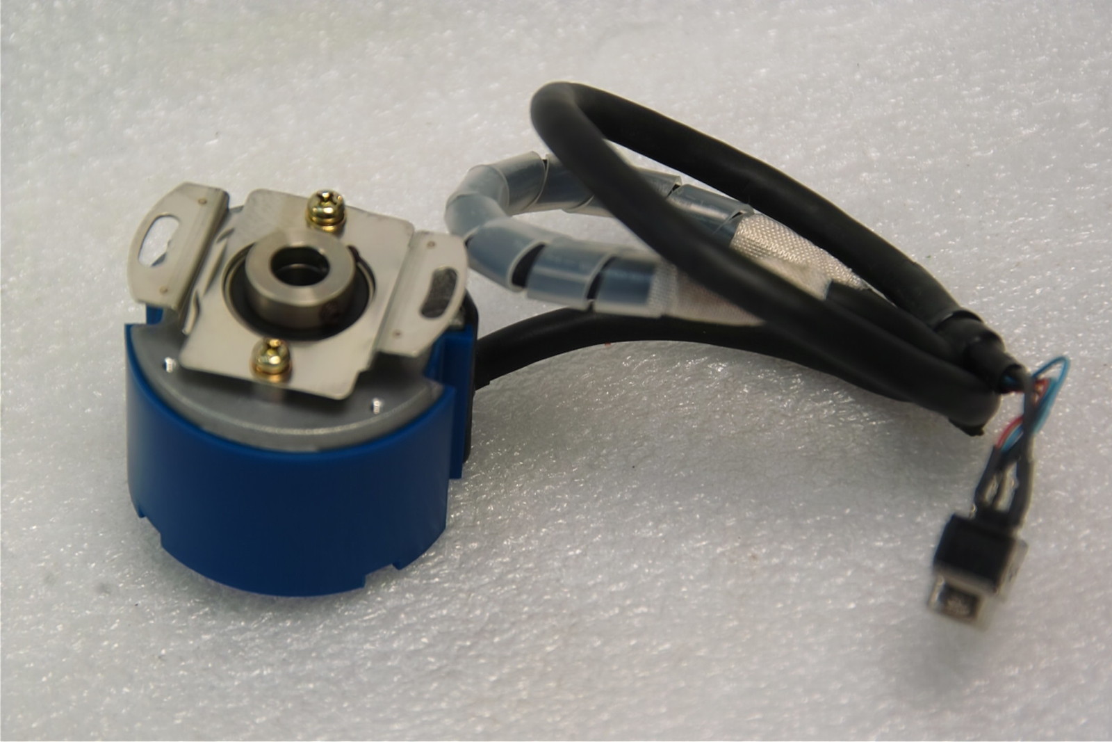 TAMAGAWA ENCODER TS5667N322 FREE SHIP