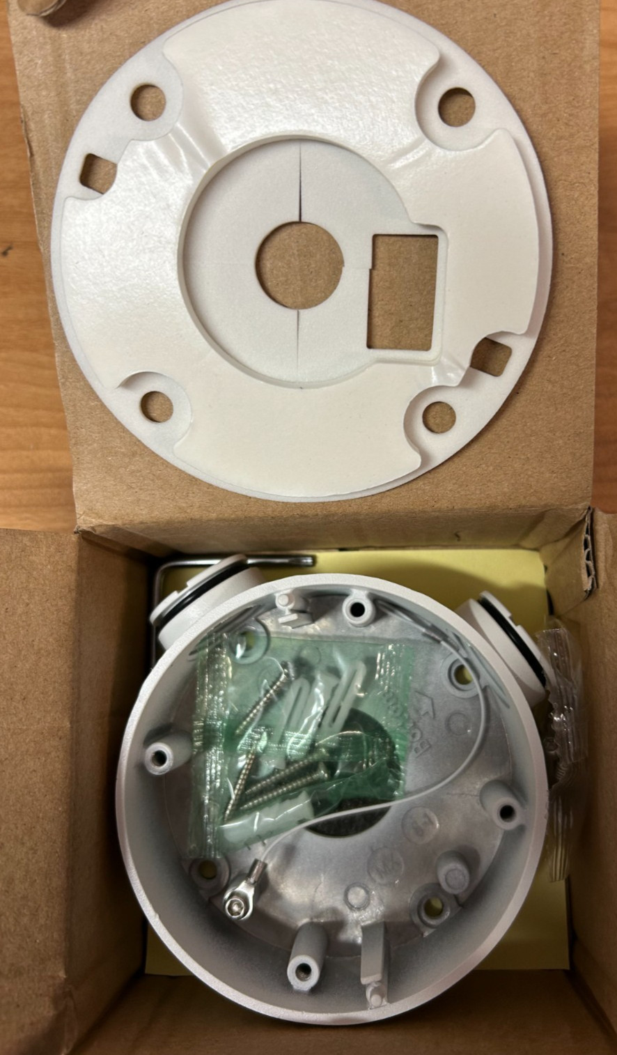 InVid IUM-BRJB1 Ultra Series Large Bullet Junction Box