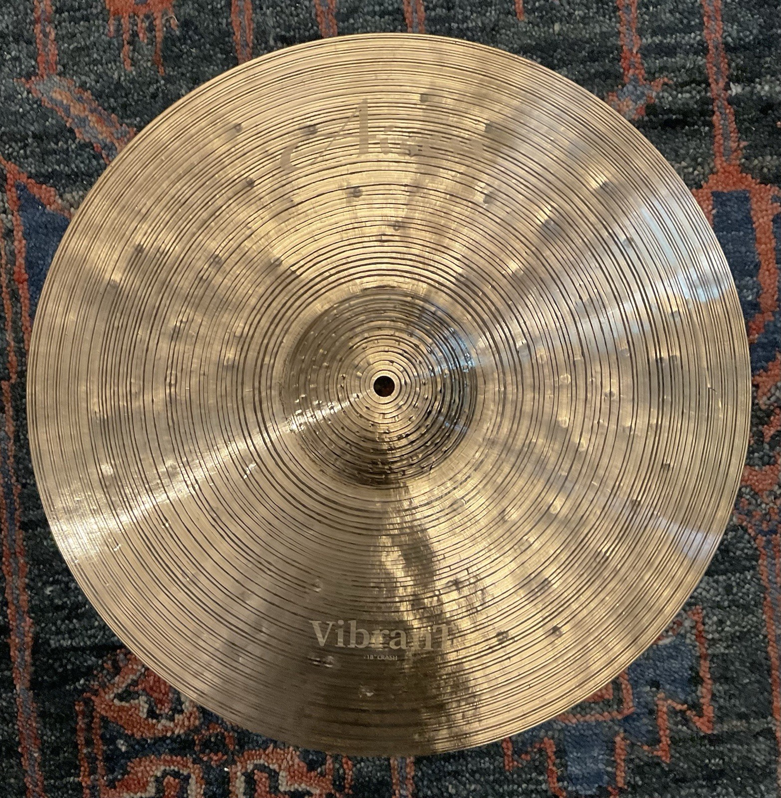 Aisen 18” Vibrant Crash