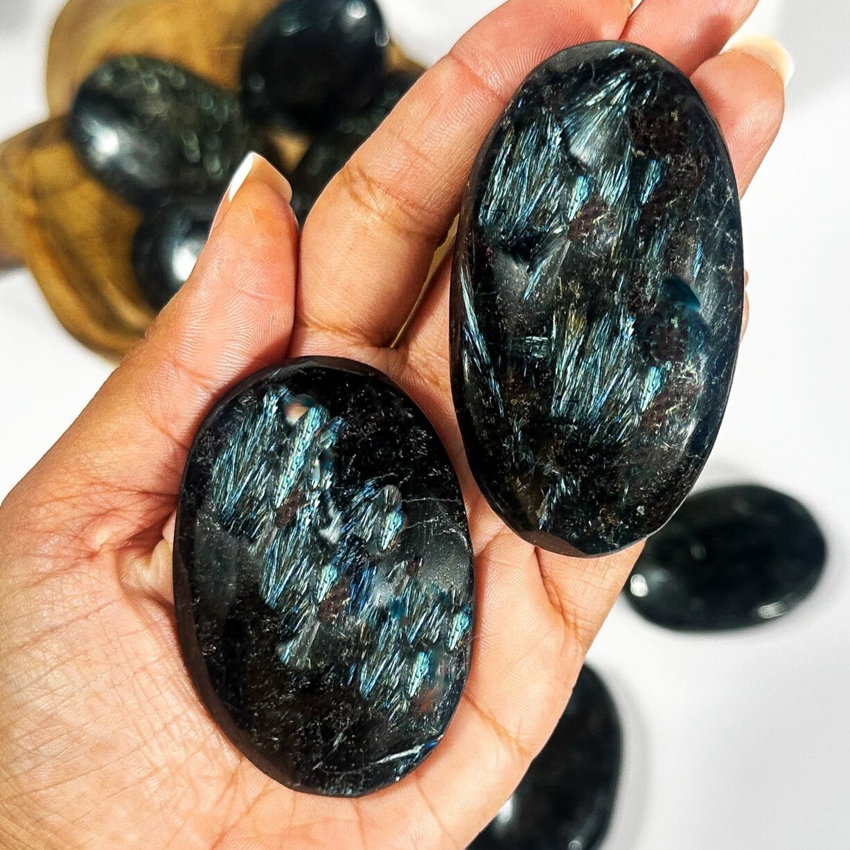 Arfvedsonite Electric Flash Firework Protective Healing Tumbled Palm Stone 2"-3"