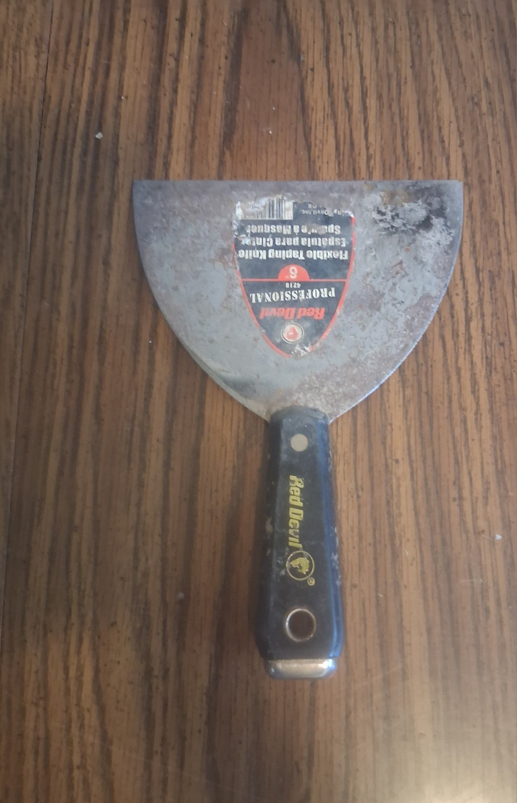 Used Red Devil 4218 6" Stiff Wall Scraper