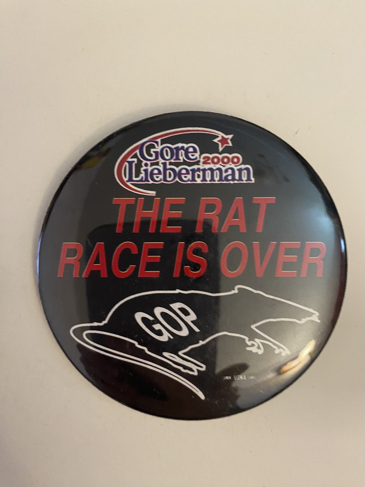 Gore Lieberman 2000 The Rat Race Is Over Pin Back Button P50