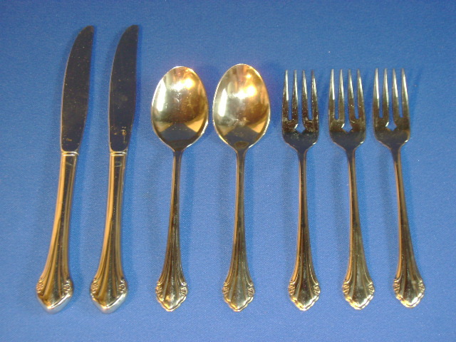 ONEIDA STAINLESS FLATWARE REPOSE PATTERN 7 MISC PIECES