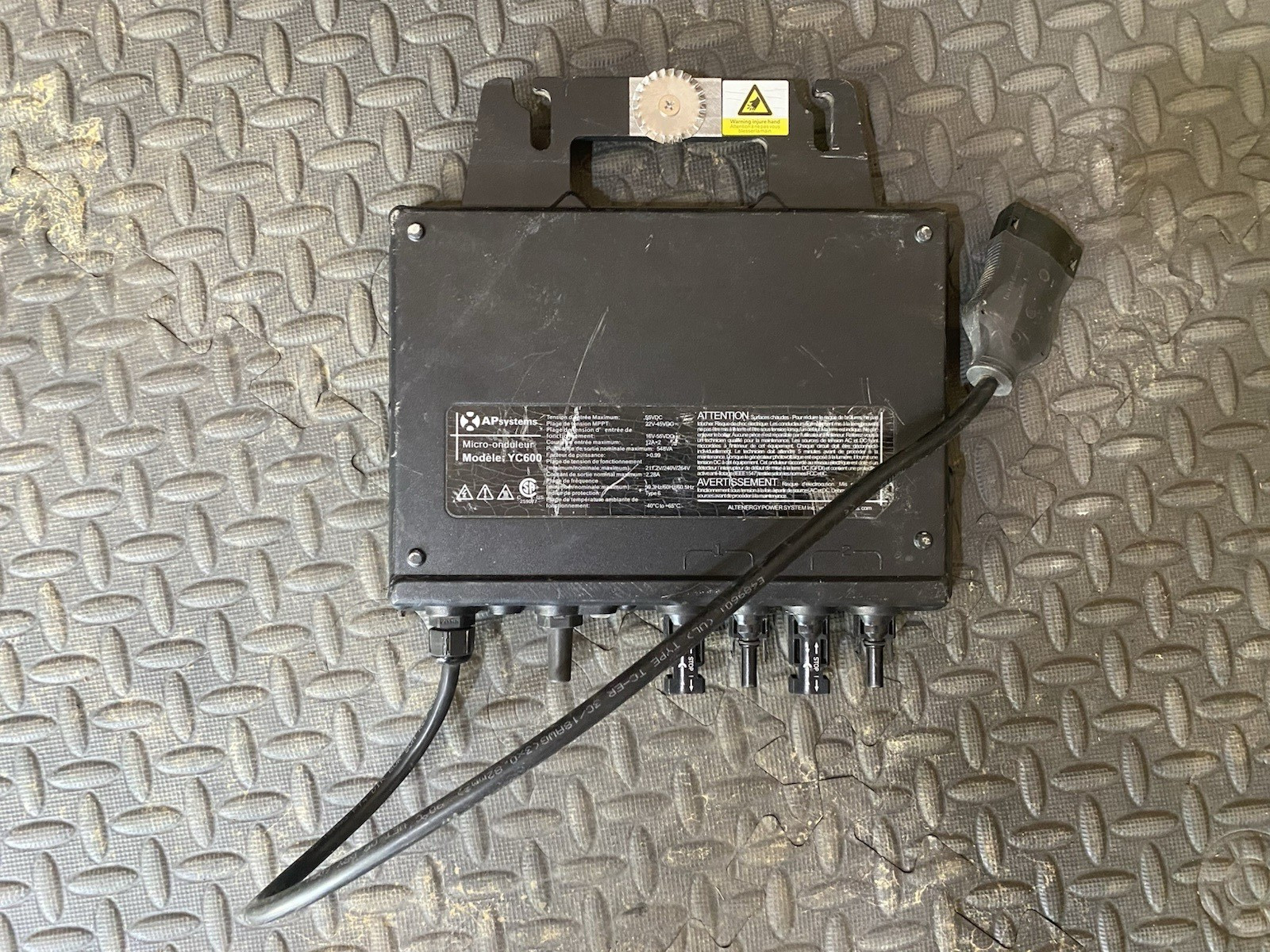 APsystems Microinverter, model YC-600(Y)-NA, for solar panels