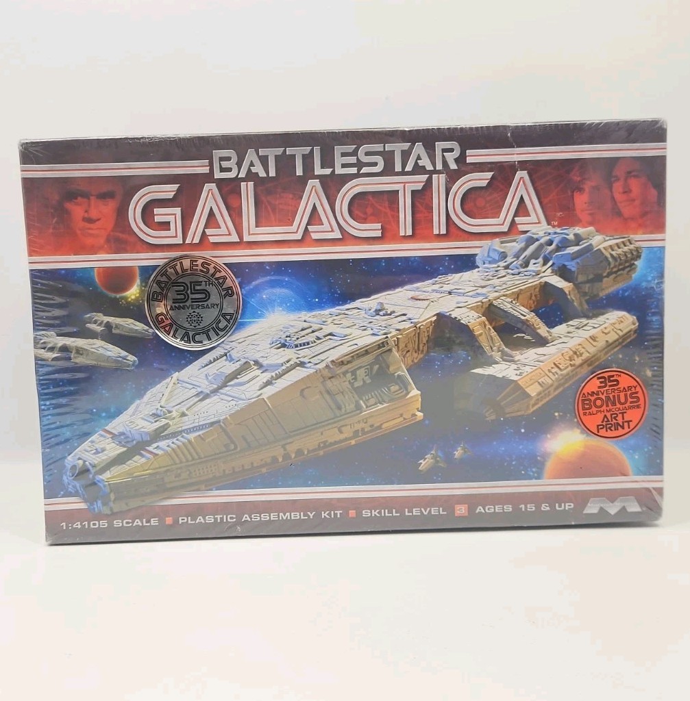 Battlestar Galactica Classic 35th Anniversary Model 1:4105 Moebius Sealed