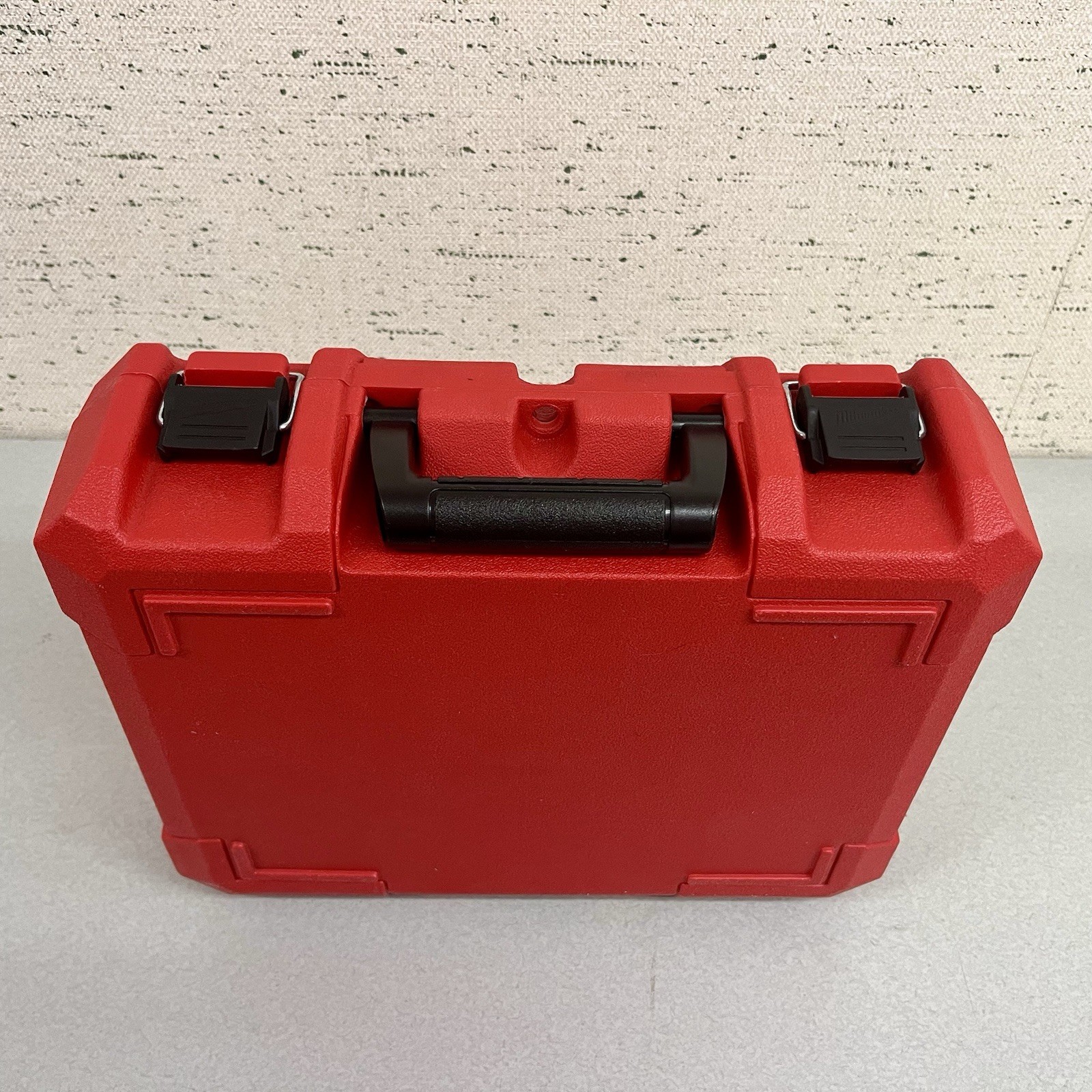 Milwaukee Custom Carrying Case — See Description