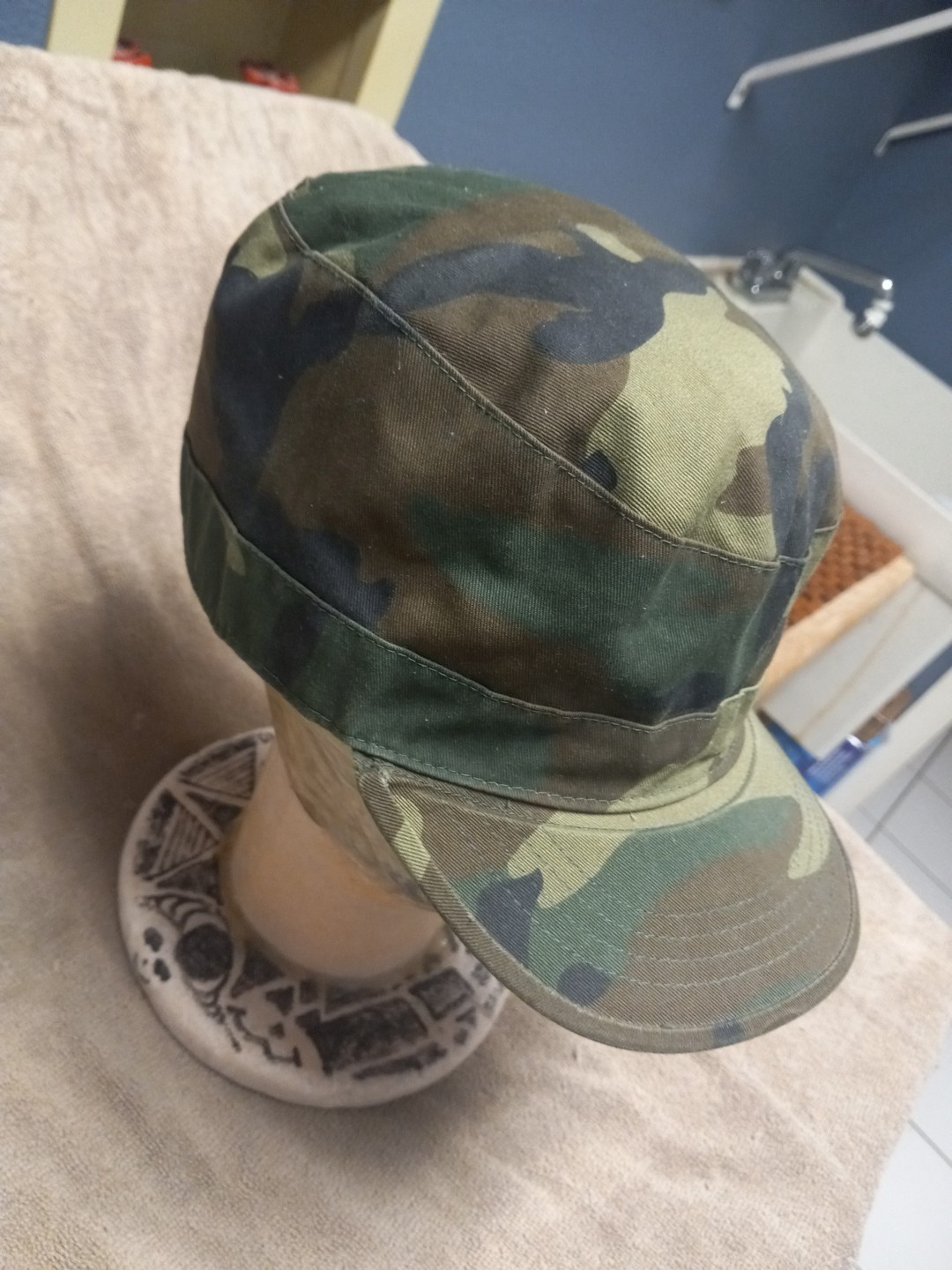ARMY COMBAT HAT / CAP 🧢 SIZE LARGE 7 1/2