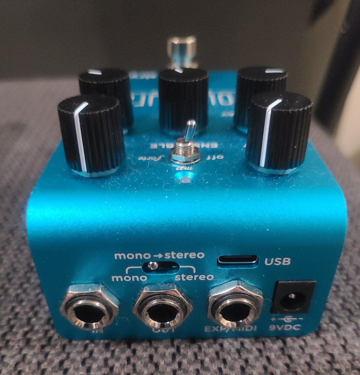 Strymon Cloudburst Ambient Reverb Guitar Effect Pedal synth