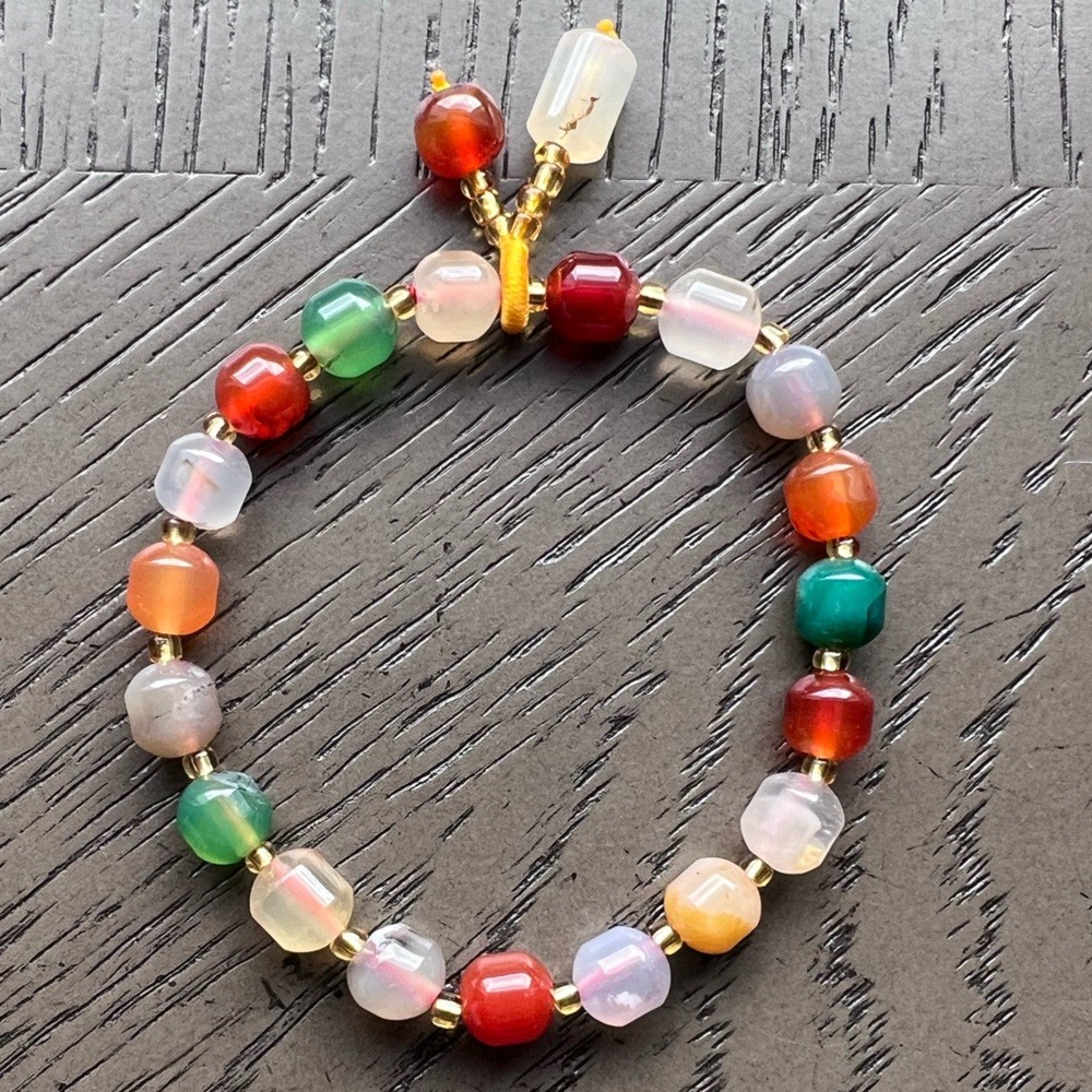 Colorful Agate with charm bracelet 6.5’