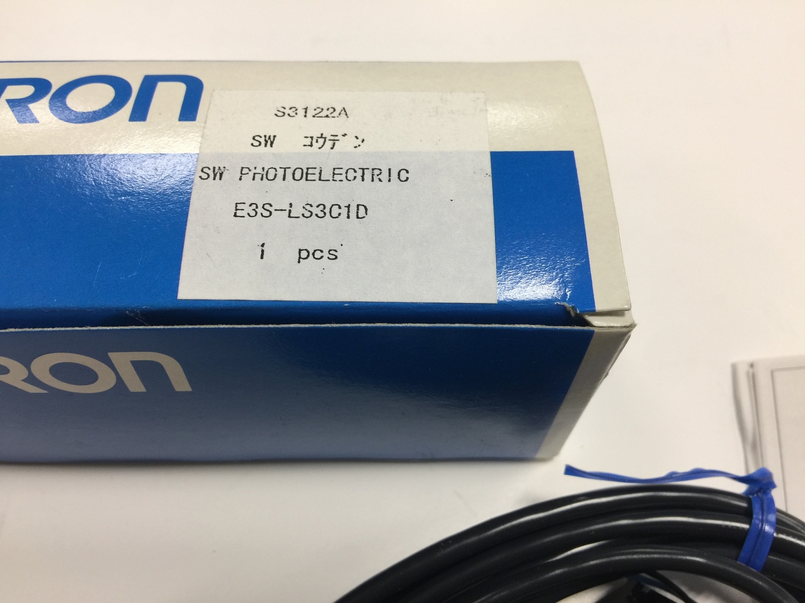 FUJI SENSOR S3122A-Omron E3S-LS3C1D