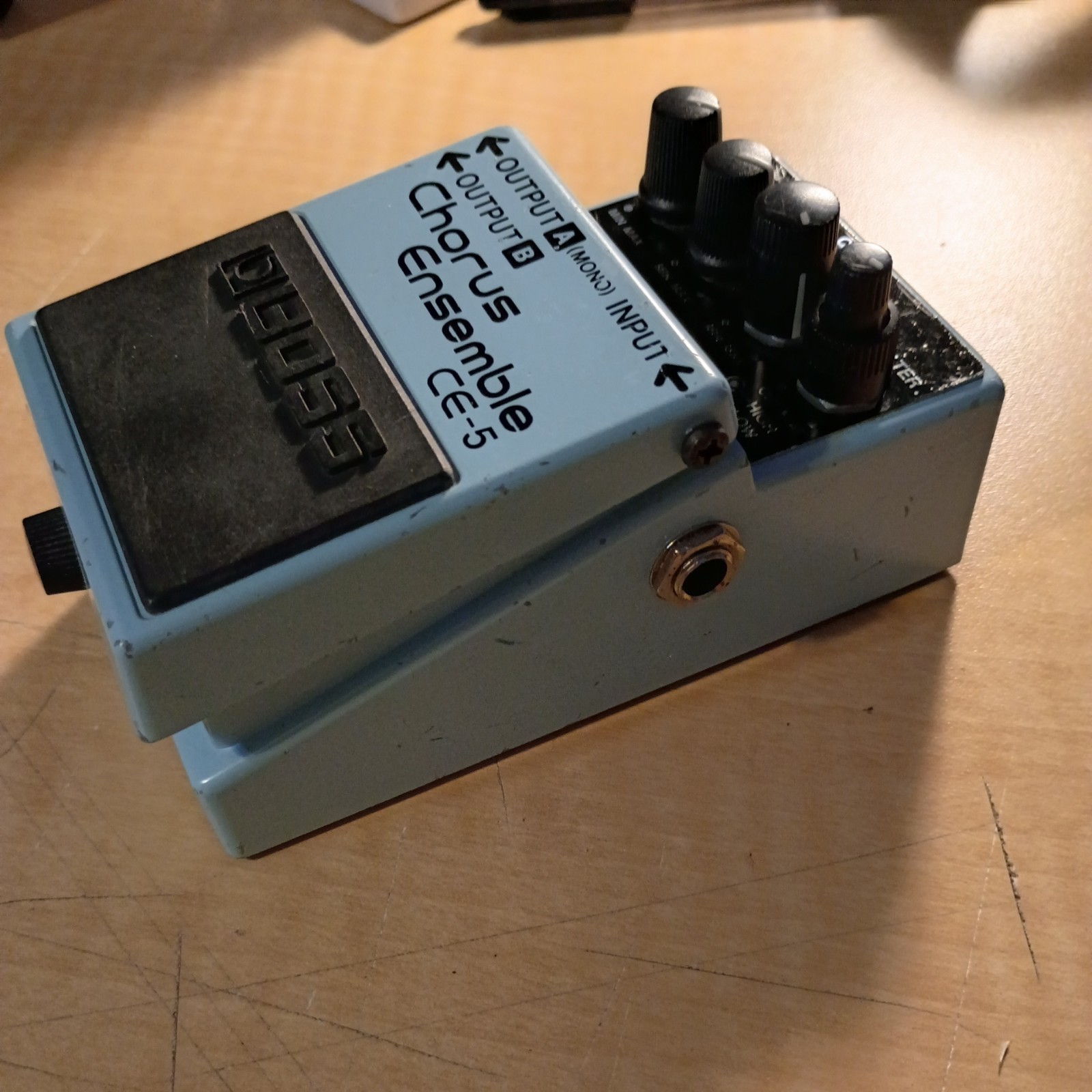 BOSS CE-5 Chorus Ensemble Chorus Pedal