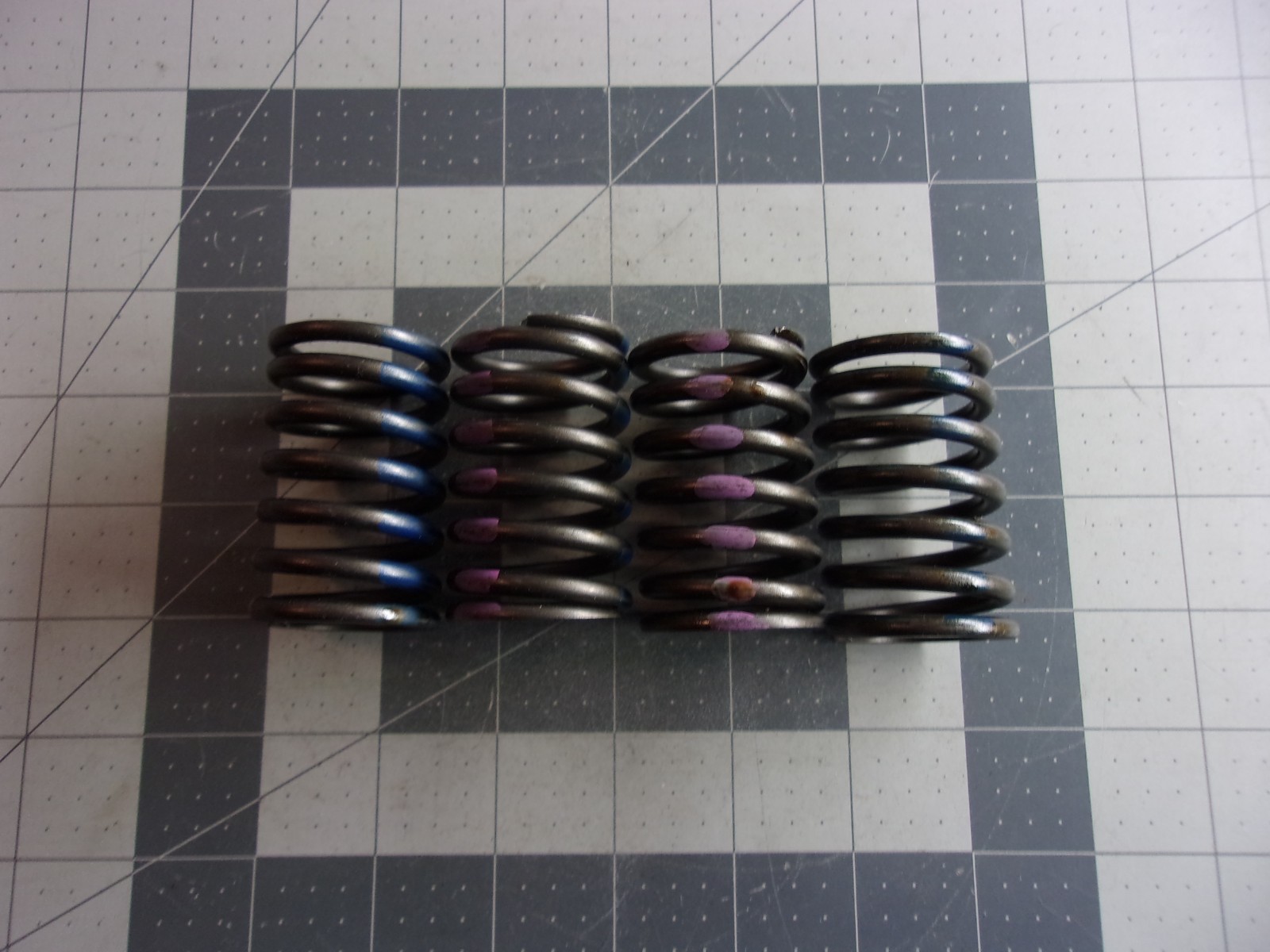 Clevite 212-1292 (4) Valve Springs