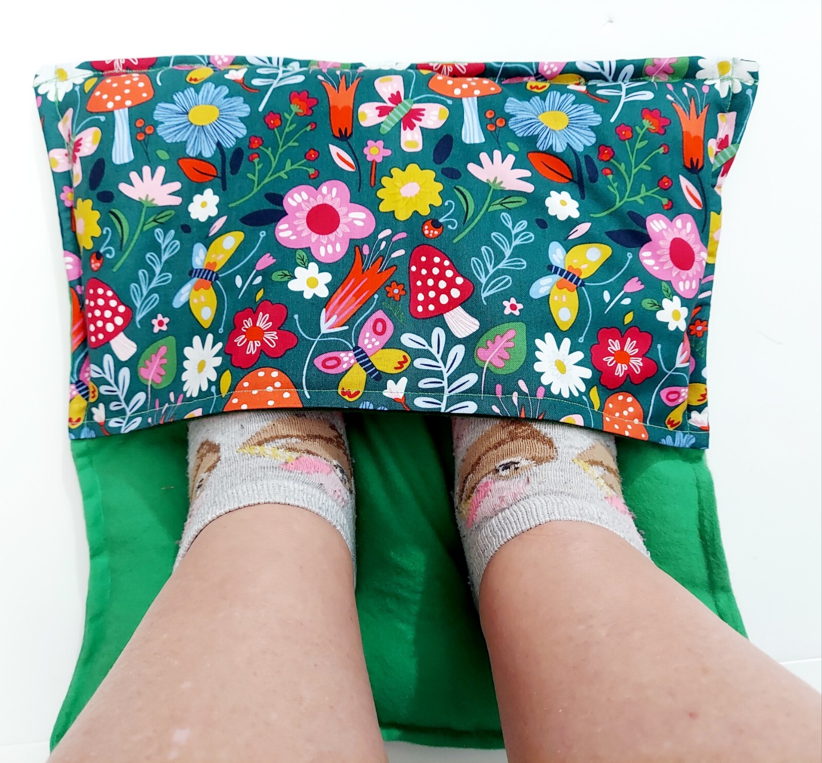 Rice-flax seed foot warmer, rice bag, heat pad, Mushrooms, Butterflies