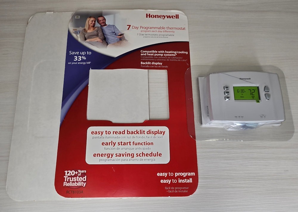 Honeywell RCT8103A 7-Day Programmable Thermostat Open Box Packaging Damaged