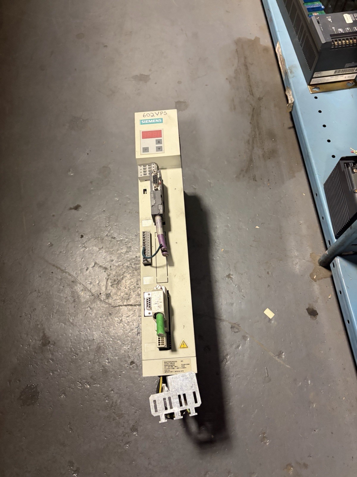 Siemens 6SE7015-0EP50 AC DRIVE MASTERDRIVES MC USED
