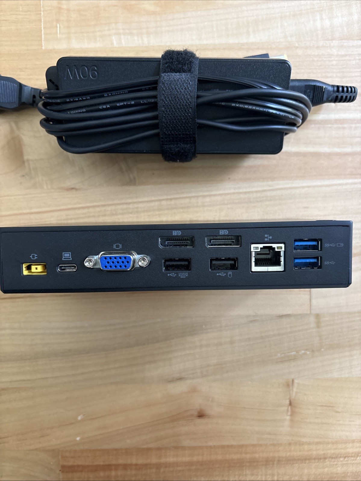 Lenovo ThinkPad USB-C Docking Station Model Dk1633