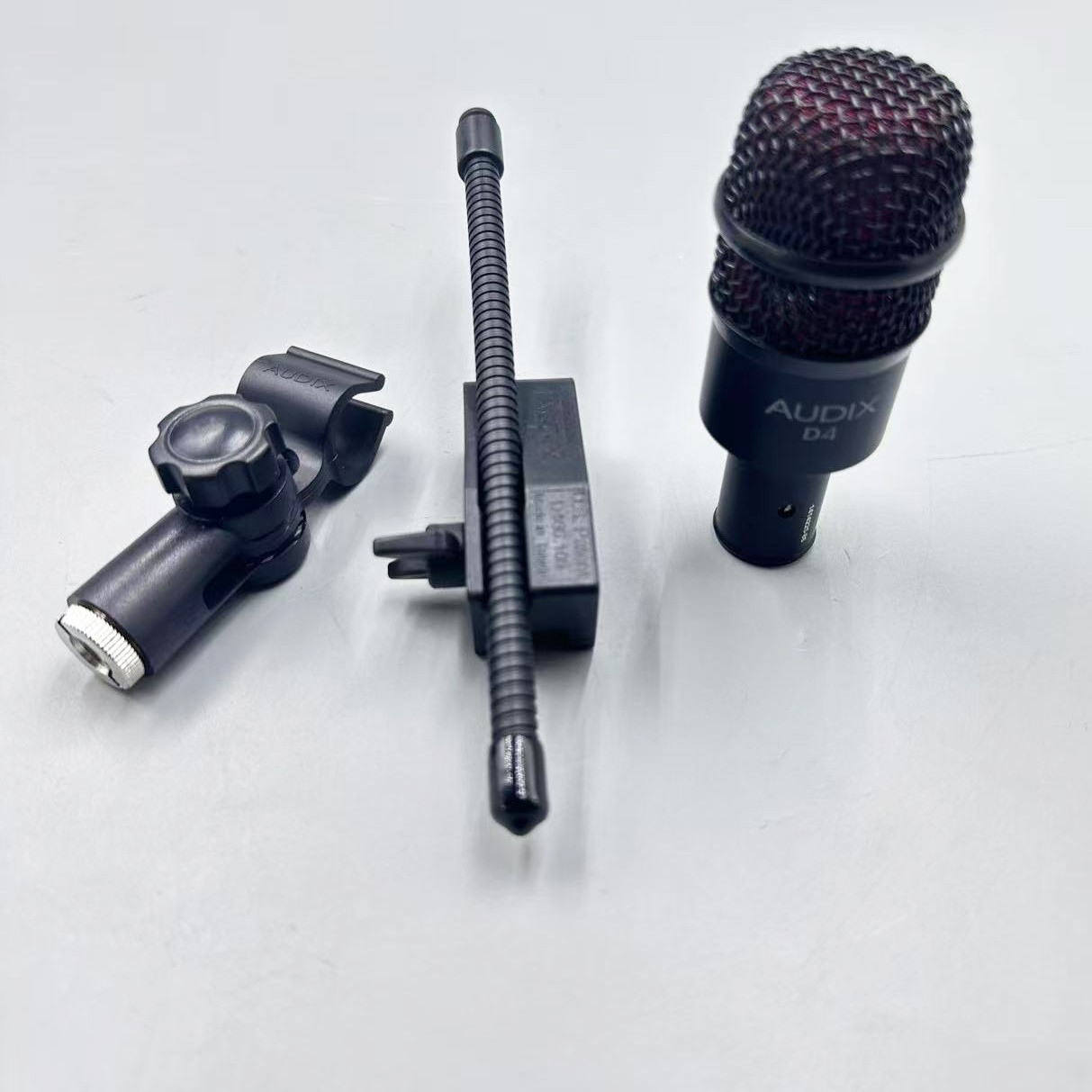 1 pack Audix D4 Hypercardioid Dynamic Instrument Microphone Bundle New