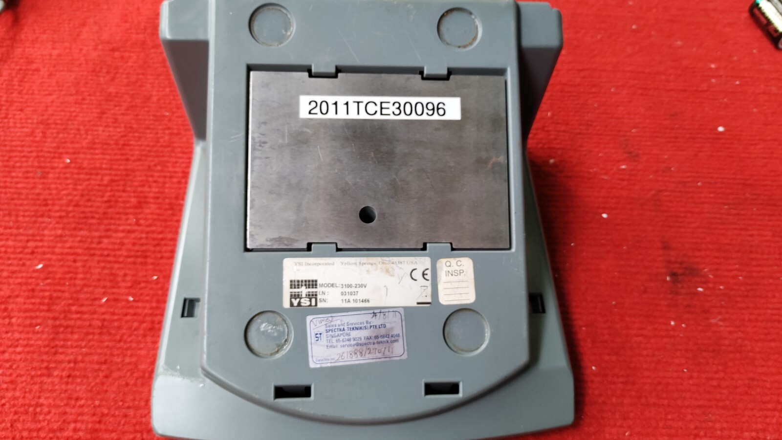 P:VT9 YSI 3100 Conductivity Instrument