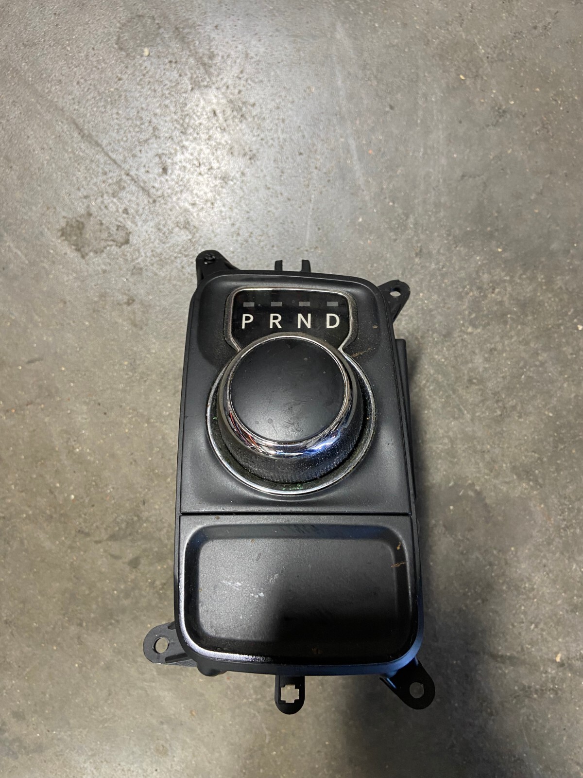 2013-2018 Dodge Ram 1500 Transmission Gear Shifter Selector P68171964AI 13 18