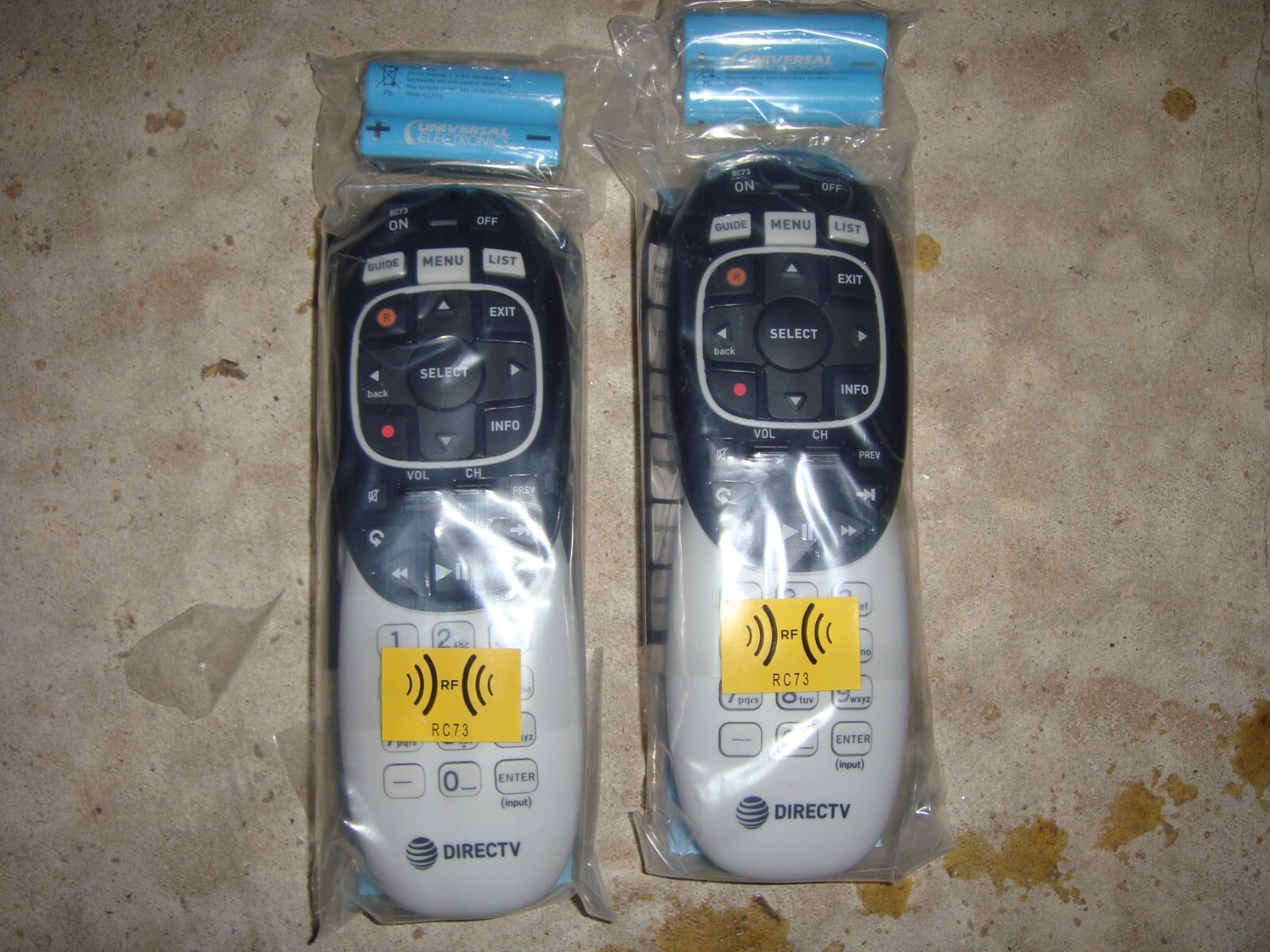 NEW DIRECTV RC73 REMOTE CONTROL / LOT OF 2/ IR/RF HR44/HR54 GENIE/BATTERIES/NEW