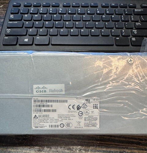 Cisco PWR-C1-1100wac v02 Power Supply / 341-0561-02-a0 new