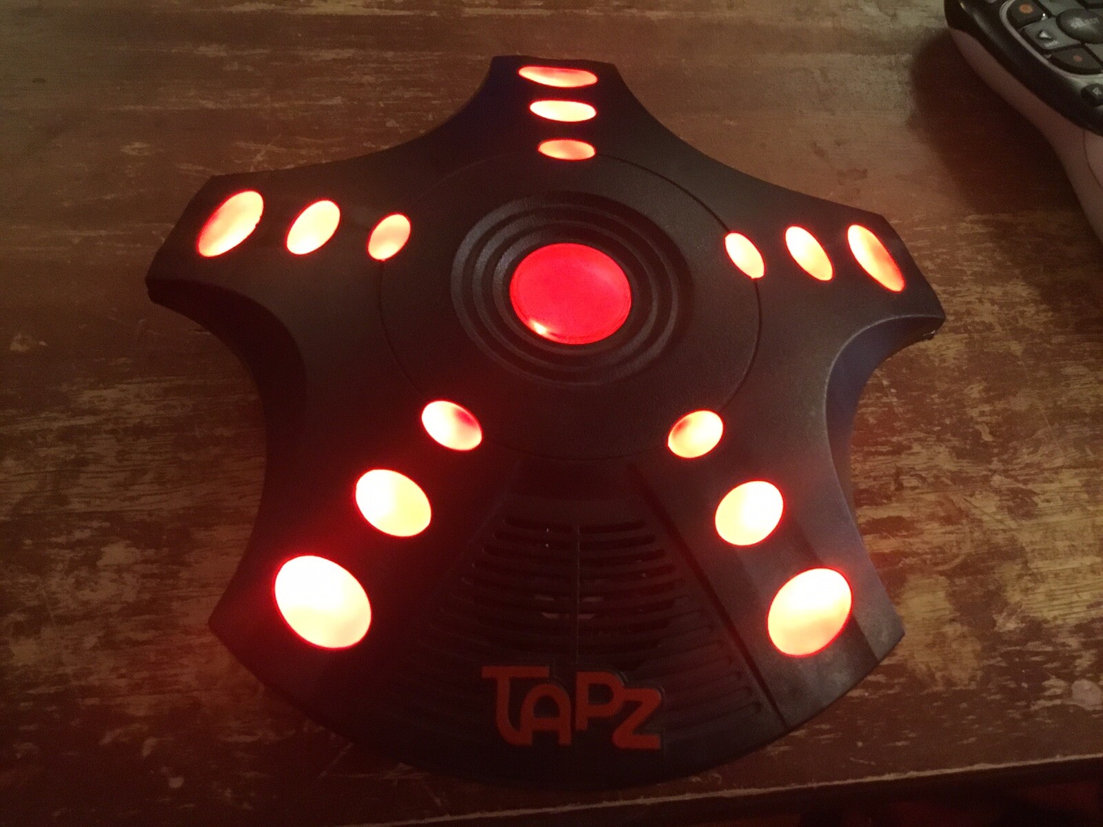 Tapz The Reflex Game That Never Misses A Beat Mattel 2010