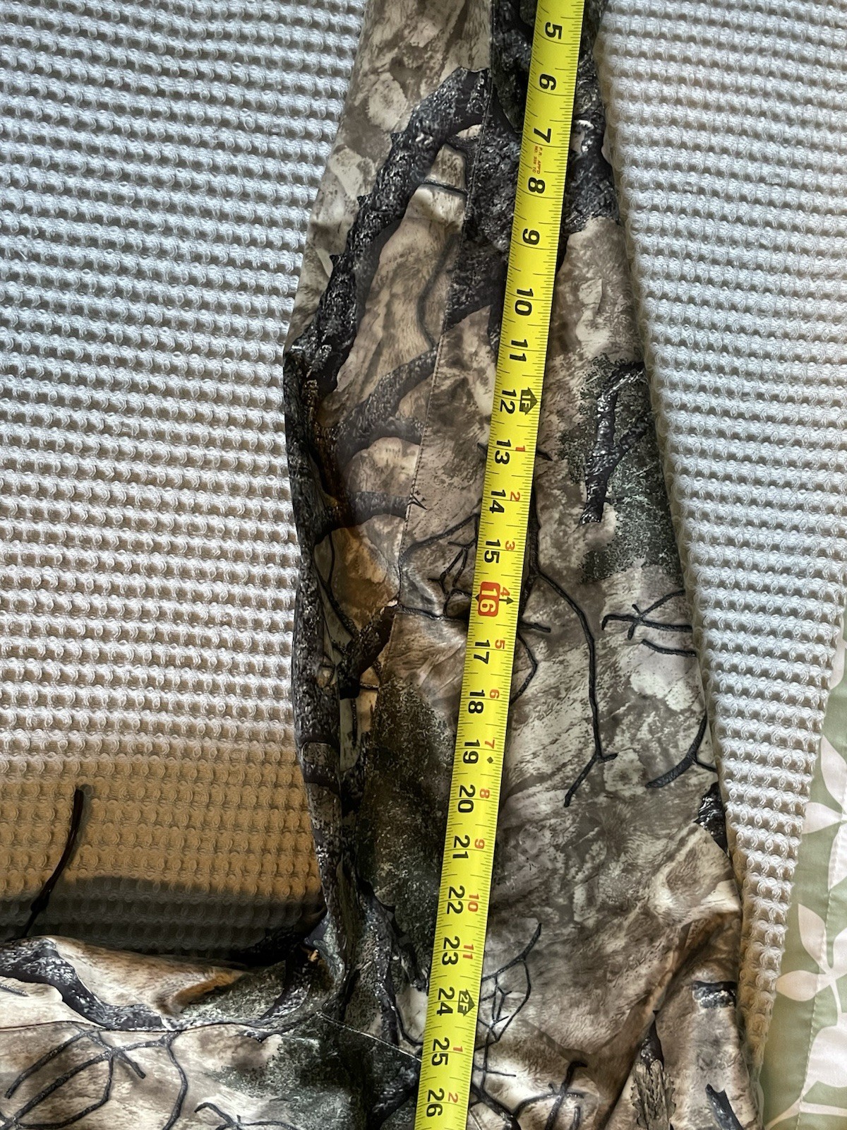 Kryptek DNA XL Rain Jacket. Great Condition with Hood.
