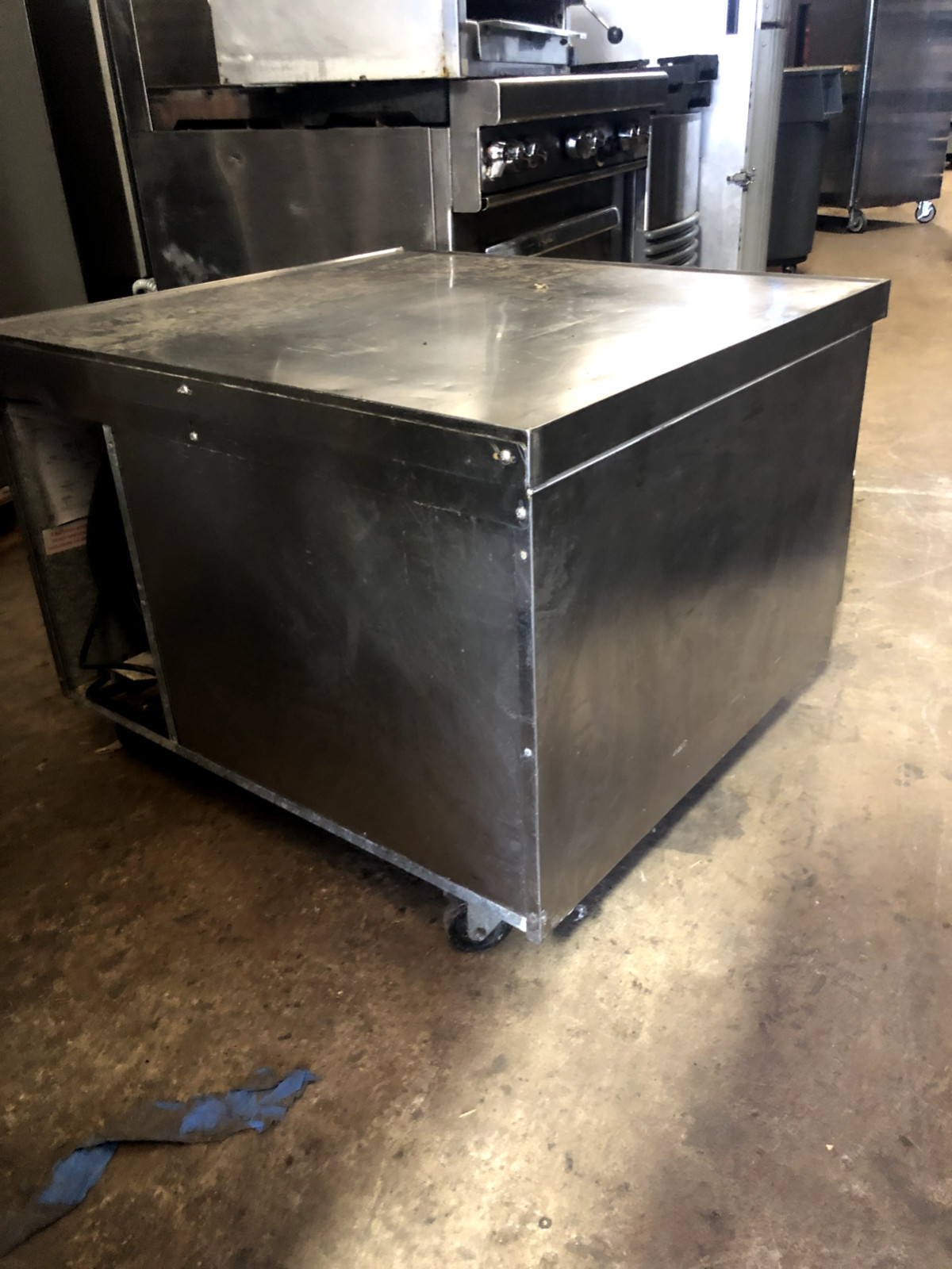 Continental 36" Refrigerated Chefs Base 2 Drawer