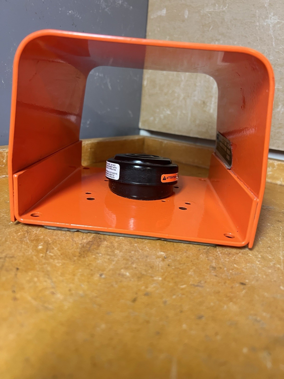CROHN Foot Pedal Dispenser ~