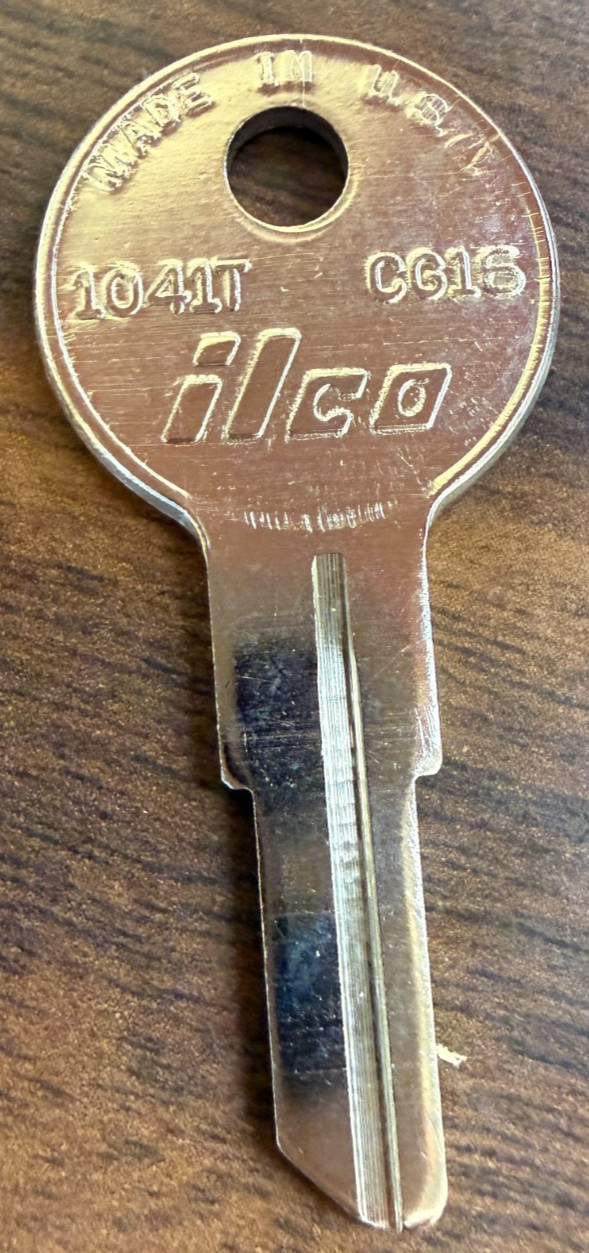 ILCO 1041T CG16 Chicago Key Blanks Brass Made in USA LOT OF 10